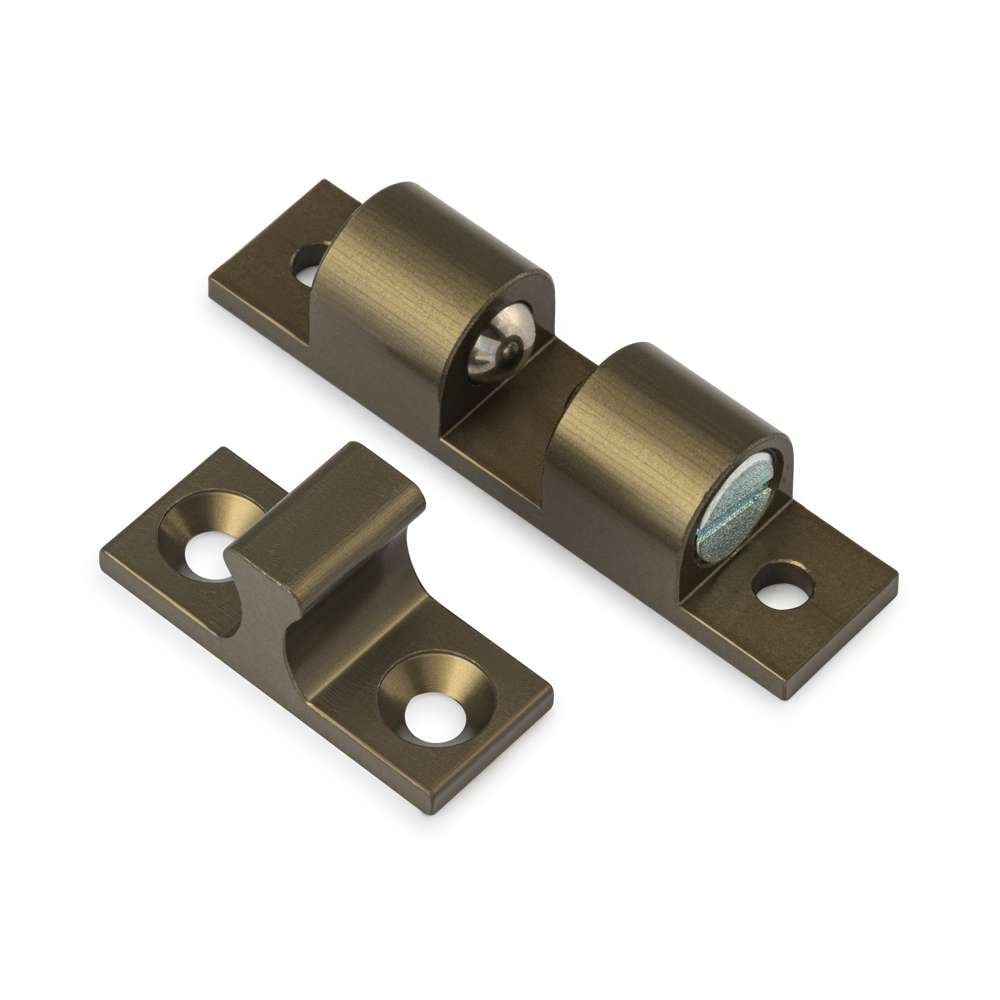1 x Magnetic Catch